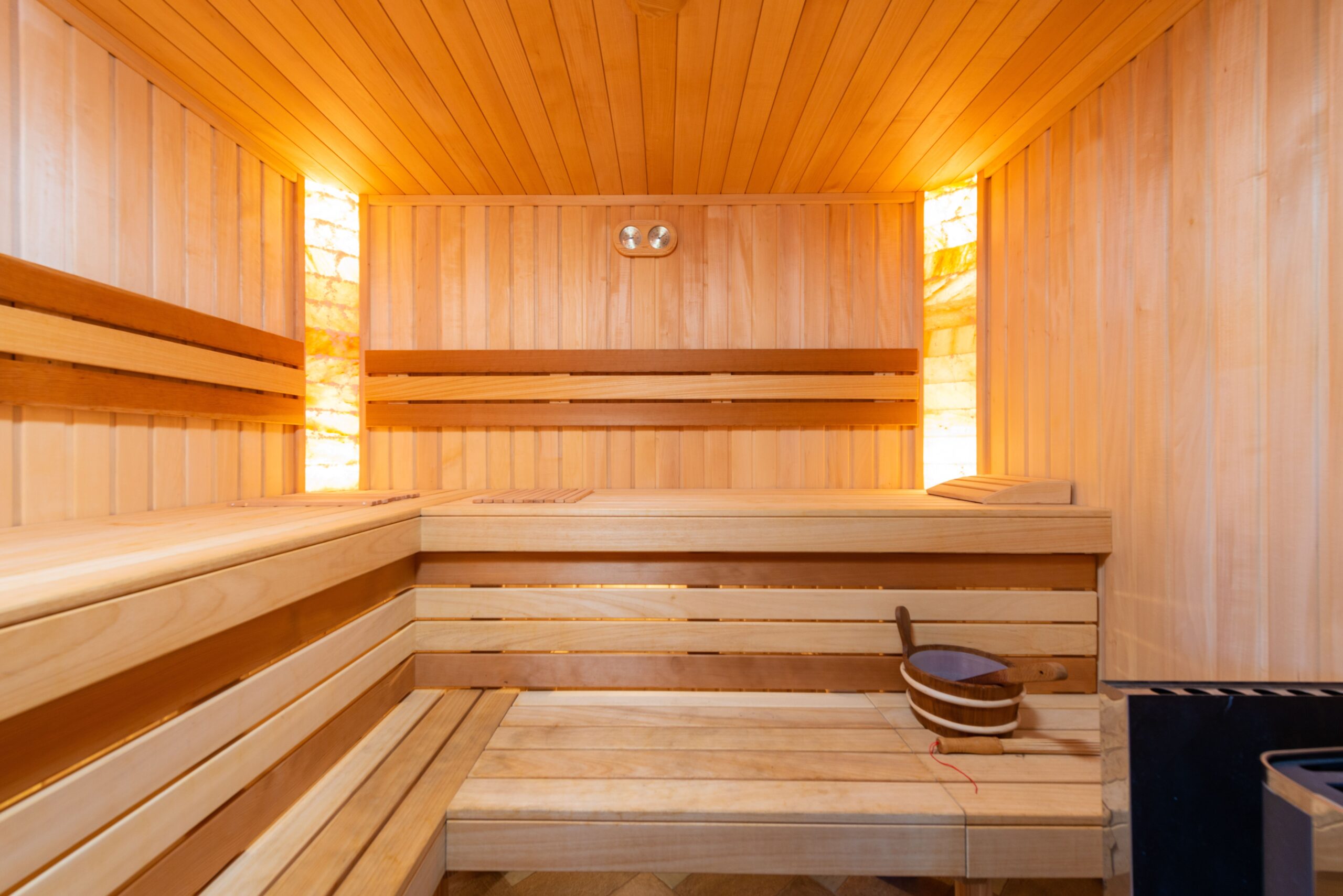 Uudistettu sauna saunaremontin jälkeen